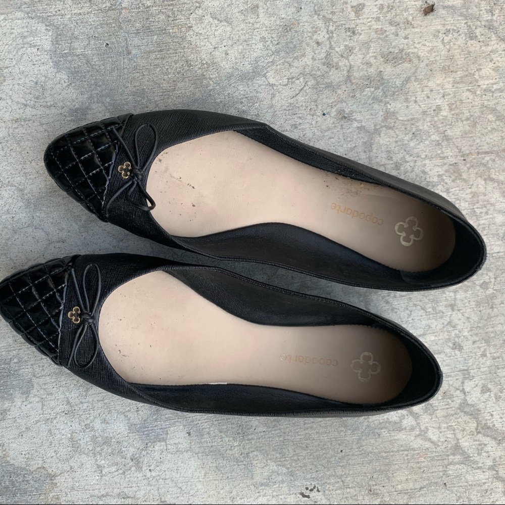 CAPODARTE black leather slip on flats sz 9